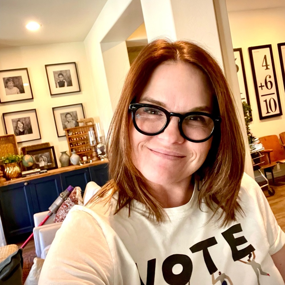 Meet your Posher, Liz